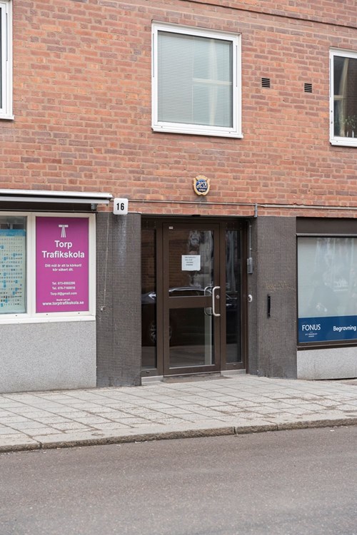 Välkommen till Olof Palmes gata 16!